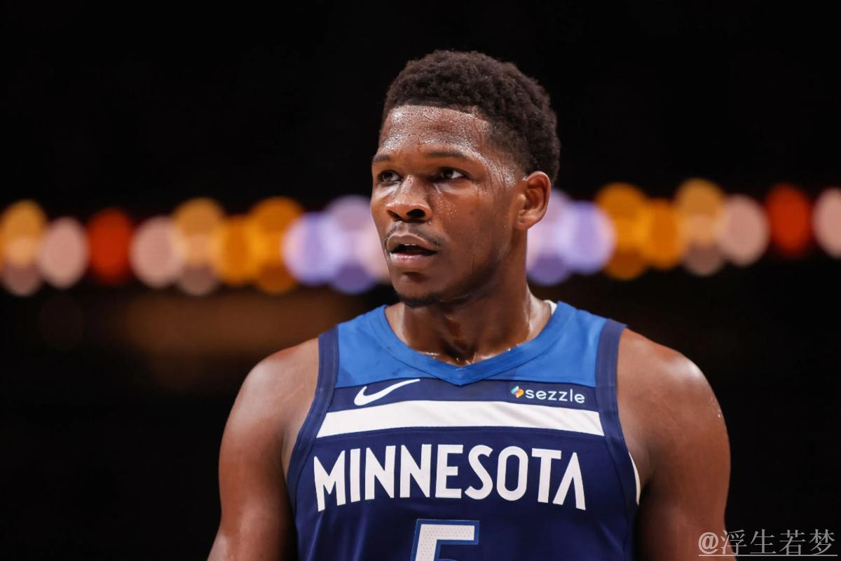 森林狼主场逆转活塞 爱德华兹25+6 7人因冲突遭驱逐 森林狼主场逆转活塞 爱德华兹25+6 7人因冲突遭驱逐