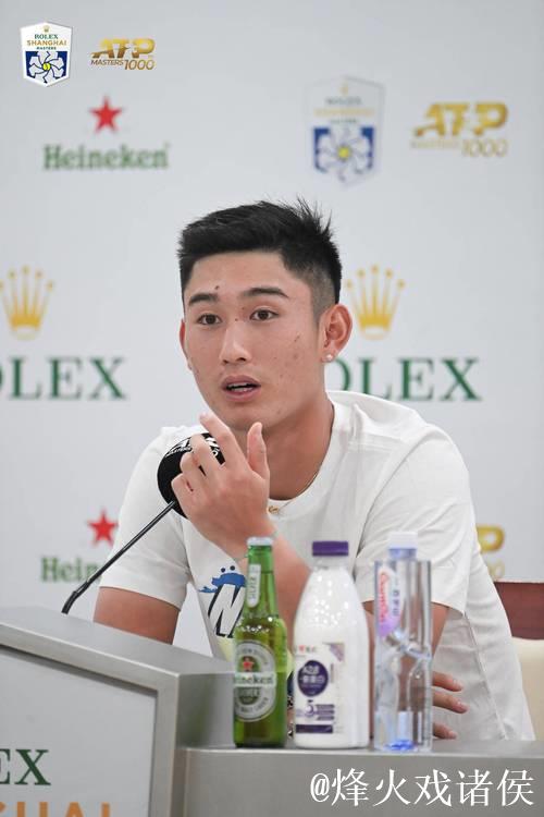 ATP上海大师赛 商竣程1-2不敌对手无缘16强